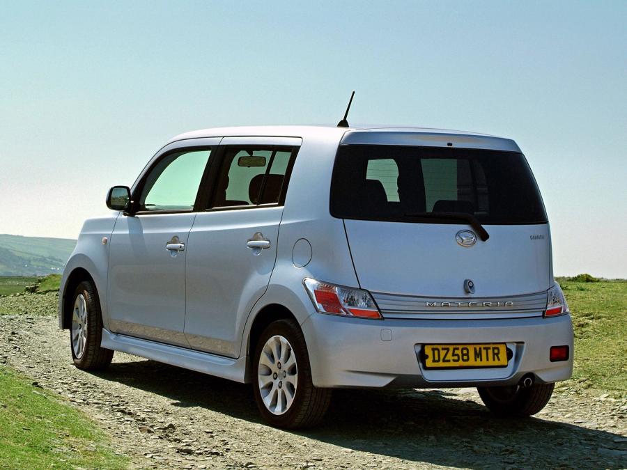  Daihatsu Materia 2007 года  (UK) (фото 4 из 6)
